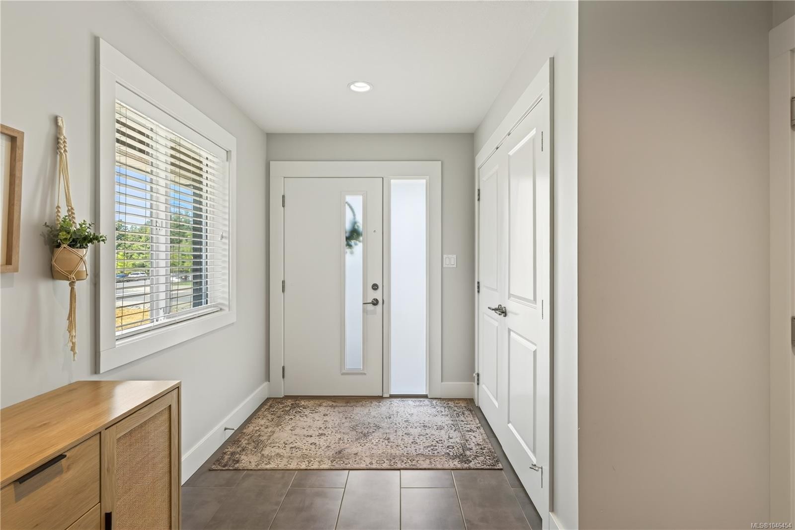 5797 Linyard Rd, Nanaimo, BC - Indoor Photo Showing Other Room