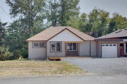 26 Stevens Cres Lake Cowichan, BC V0R 2G0