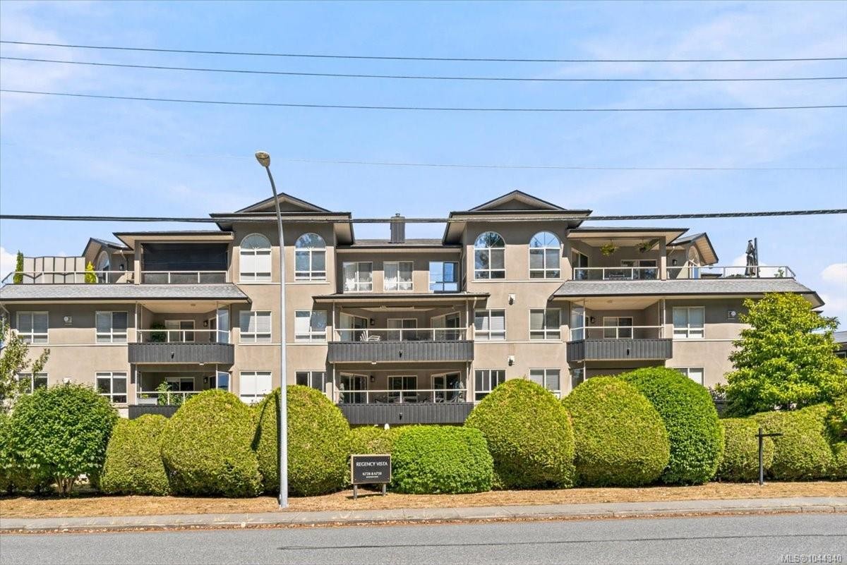 #307-6738 Dickinson Rd, Nanaimo, BC - Outdoor