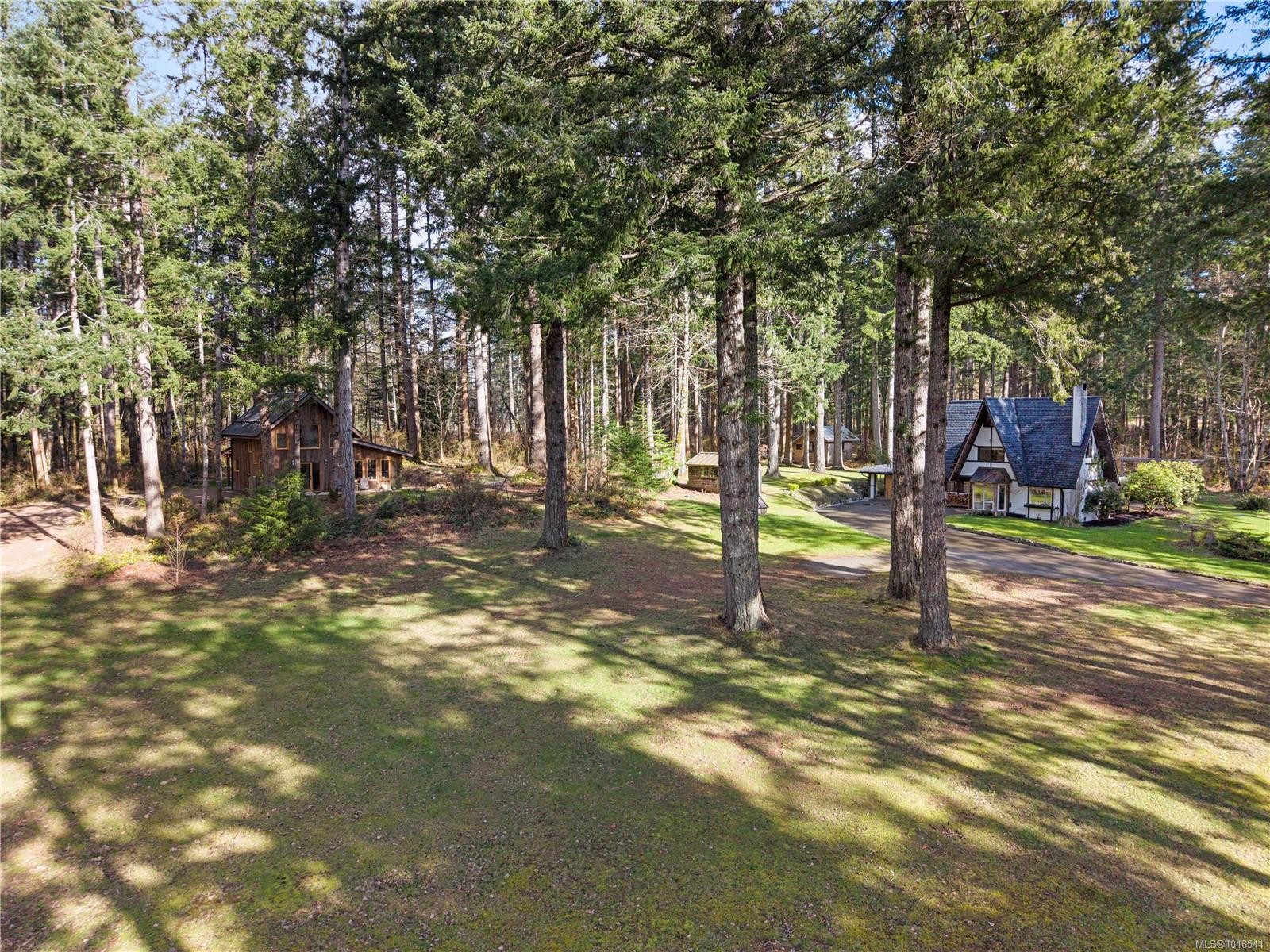 2138 Left Rd, Courtenay, BC