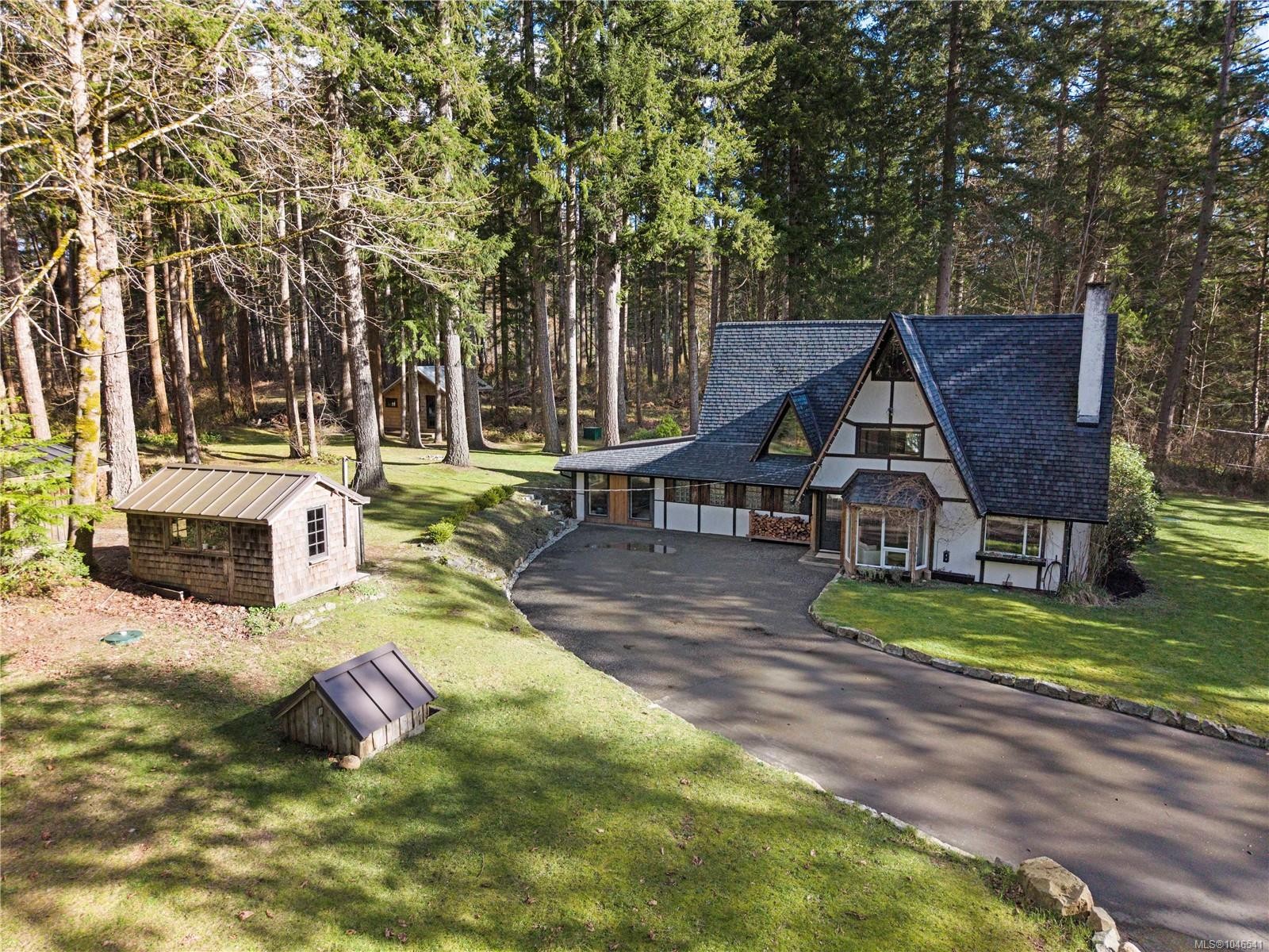 2138 Left Rd, Courtenay, BC
