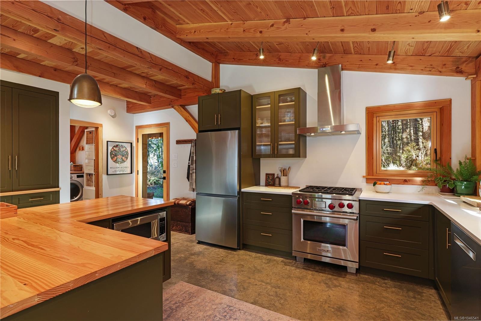 2138 Left Rd, Courtenay, BC