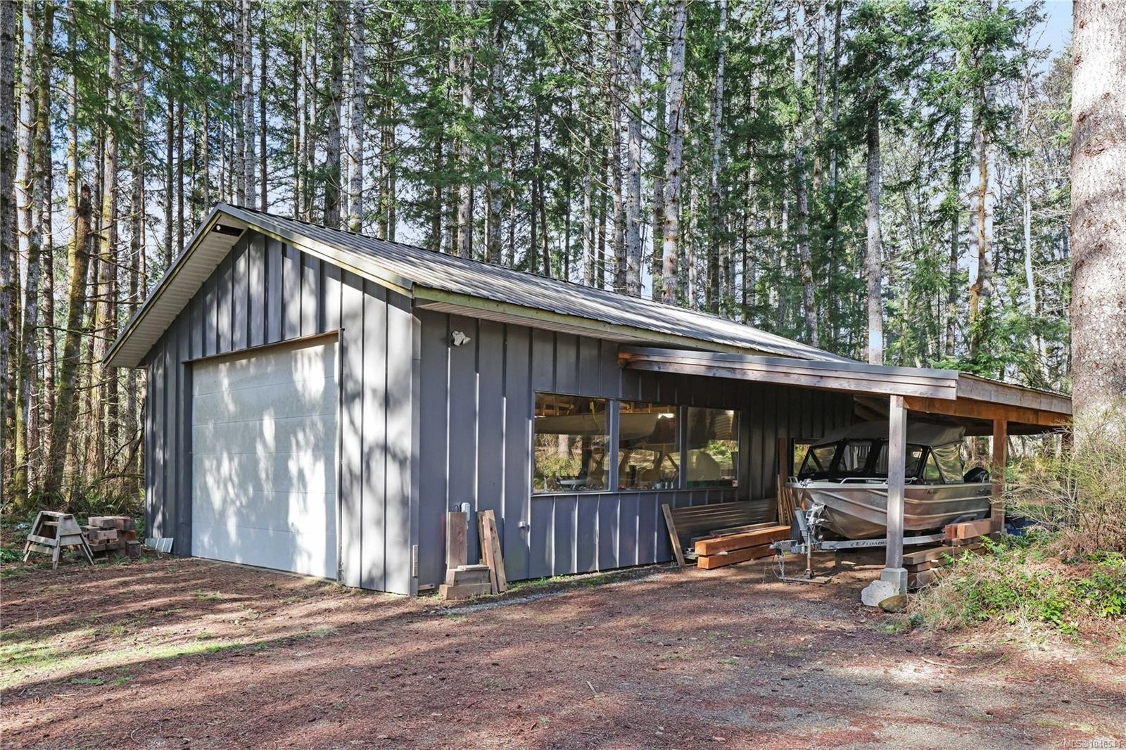 2138 Left Rd, Courtenay, BC