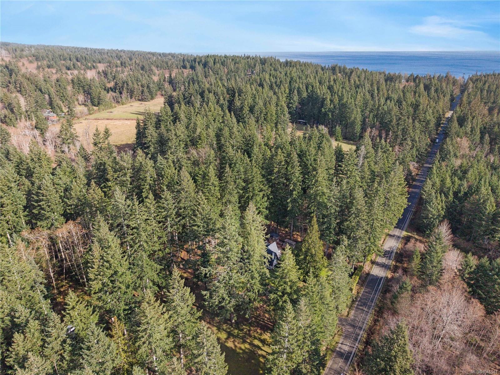 2138 Left Rd, Courtenay, BC
