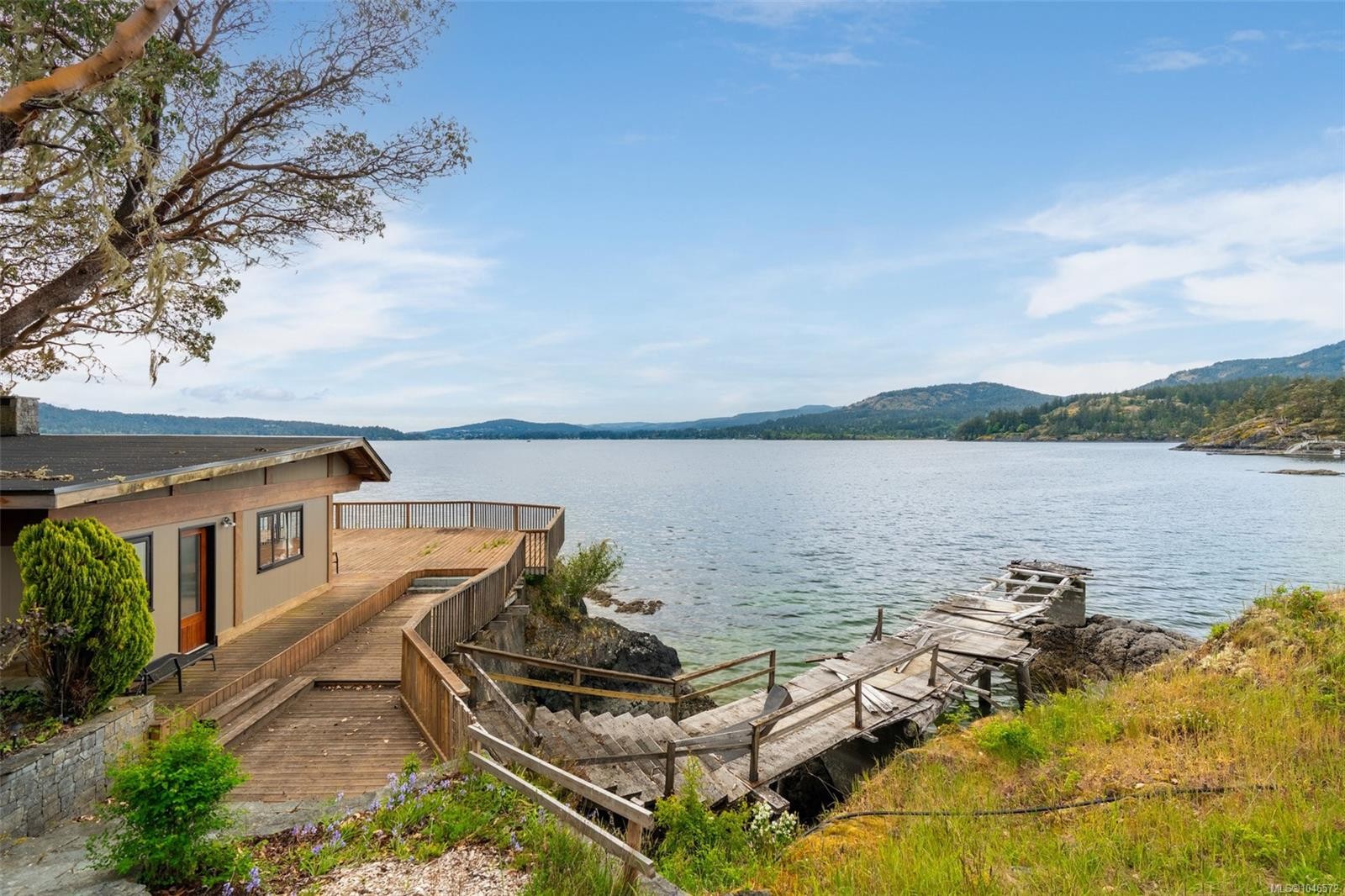 1424 Gillespie Rd, Sooke, BC