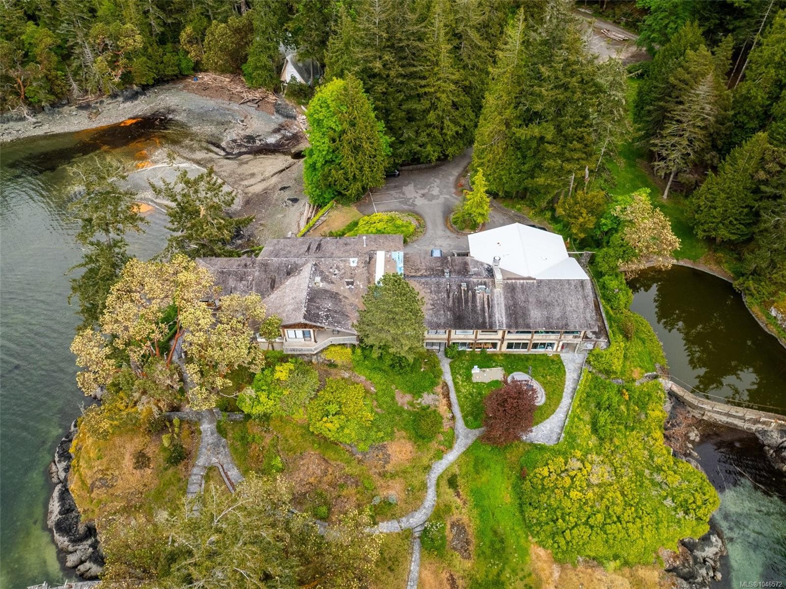 1424 Gillespie Rd, Sooke, BC