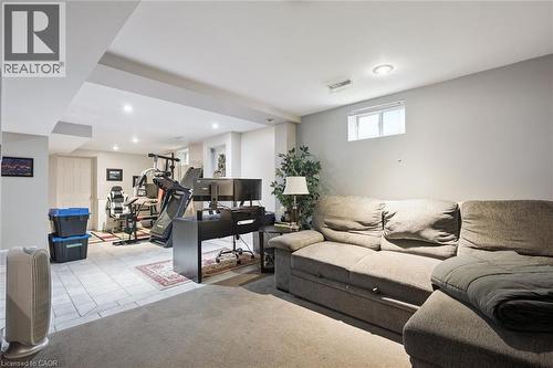 817 Acadia Drive, Hamilton, ON - Indoor Photo Showing Other Room