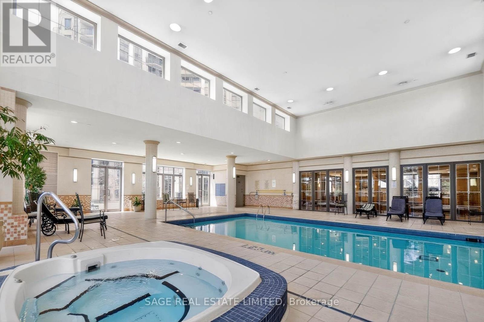 1214 - 78 Harrison Garden Boulevard, Toronto, ON - Indoor Photo Showing Other Room With In Ground Pool