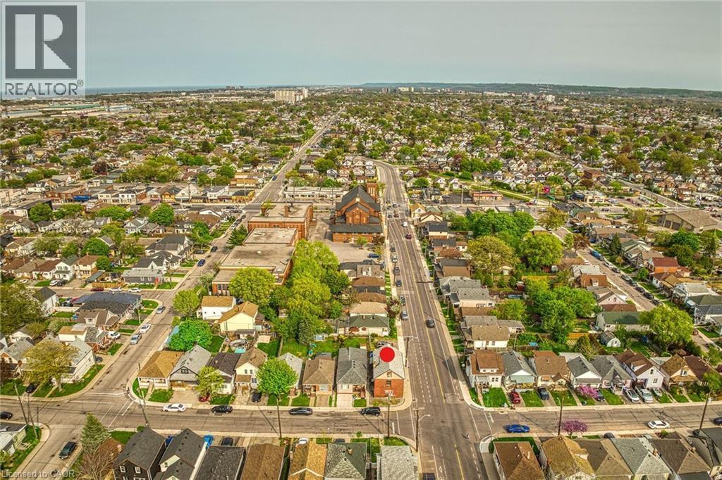 Aerial perspective of a developed urban area with established residential neighborhoods - 1367 Cannon Street E, Hamilton, ON - Outdoor With View