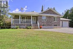 22823 WEIRS SIDE ROAD Georgina, ON L0E 1N0