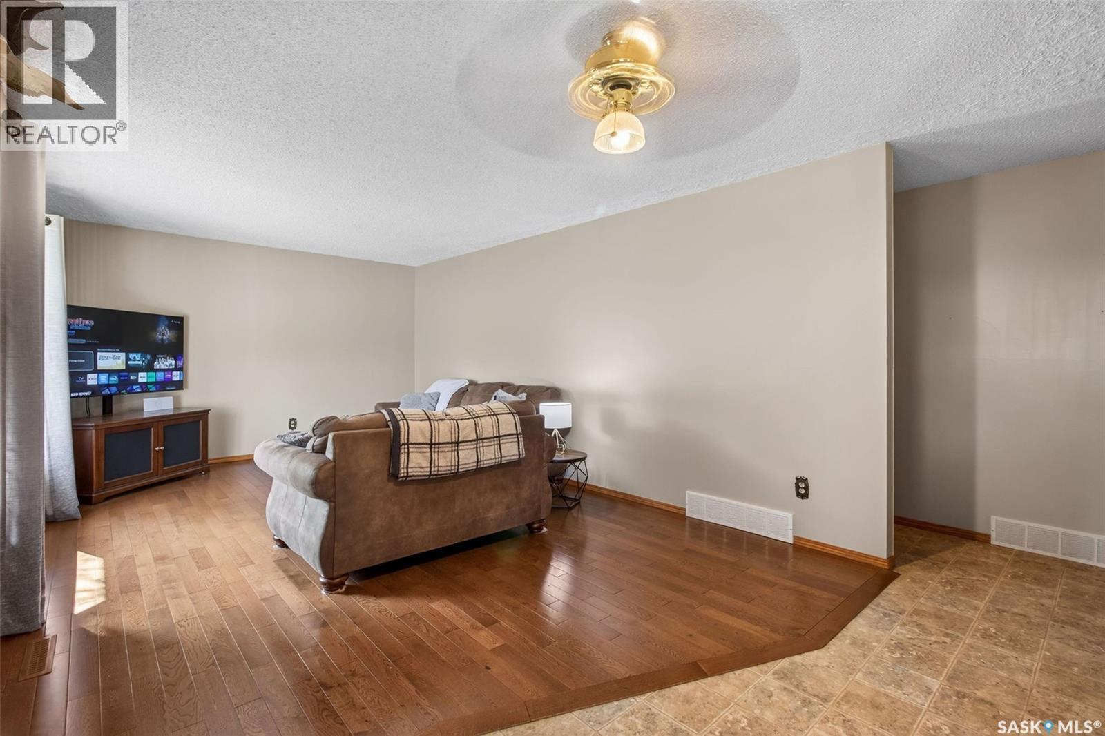 Englefeld Acreage, St. Peter Rm No. 369, SK - Indoor Photo Showing Bedroom
