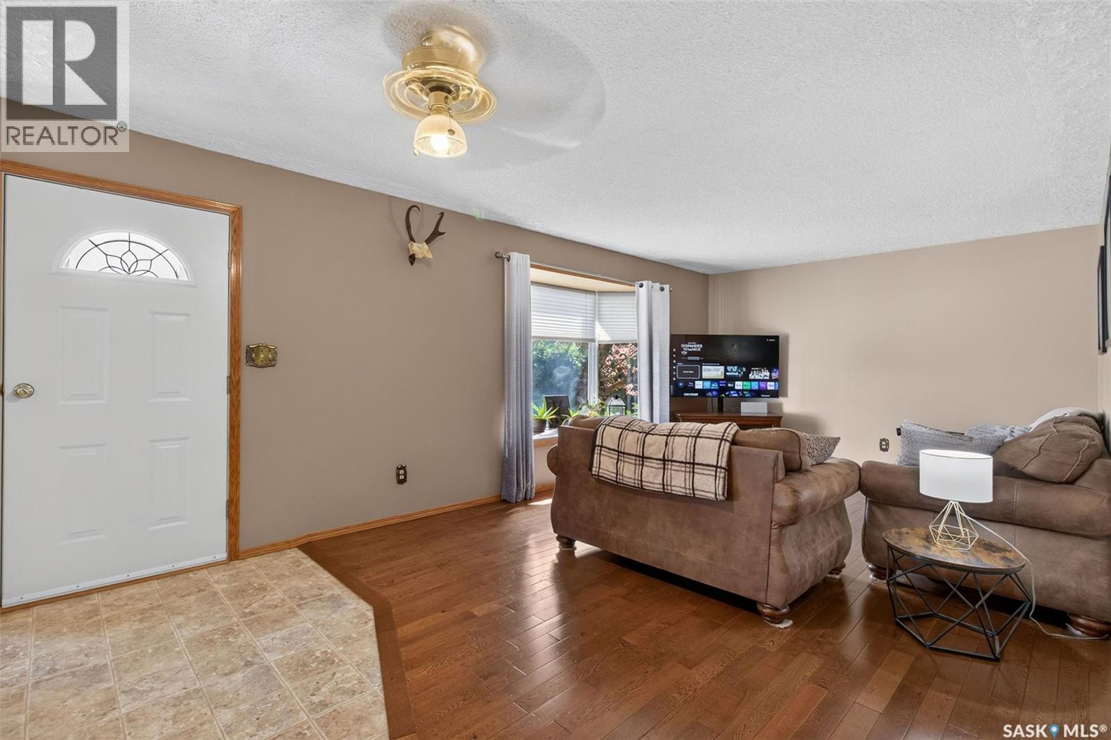 Englefeld Acreage, St. Peter Rm No. 369, SK - Indoor Photo Showing Living Room