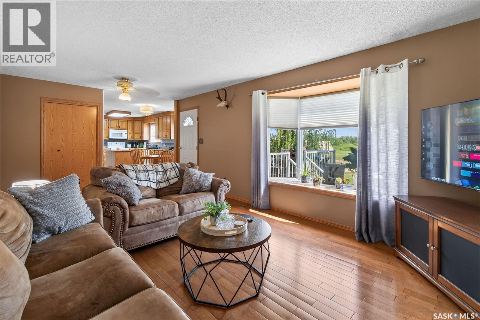 Englefeld Acreage, St. Peter Rm No. 369, SK - Indoor Photo Showing Living Room