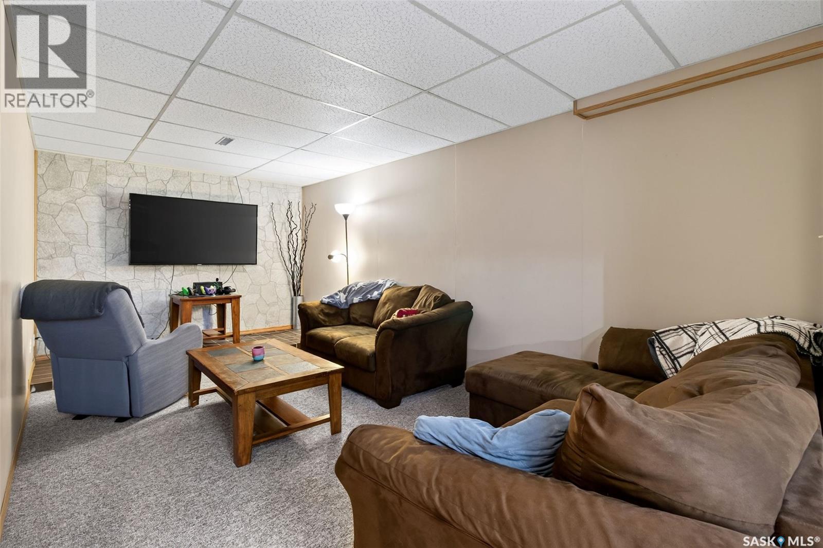 Englefeld Acreage, St. Peter Rm No. 369, SK - Indoor