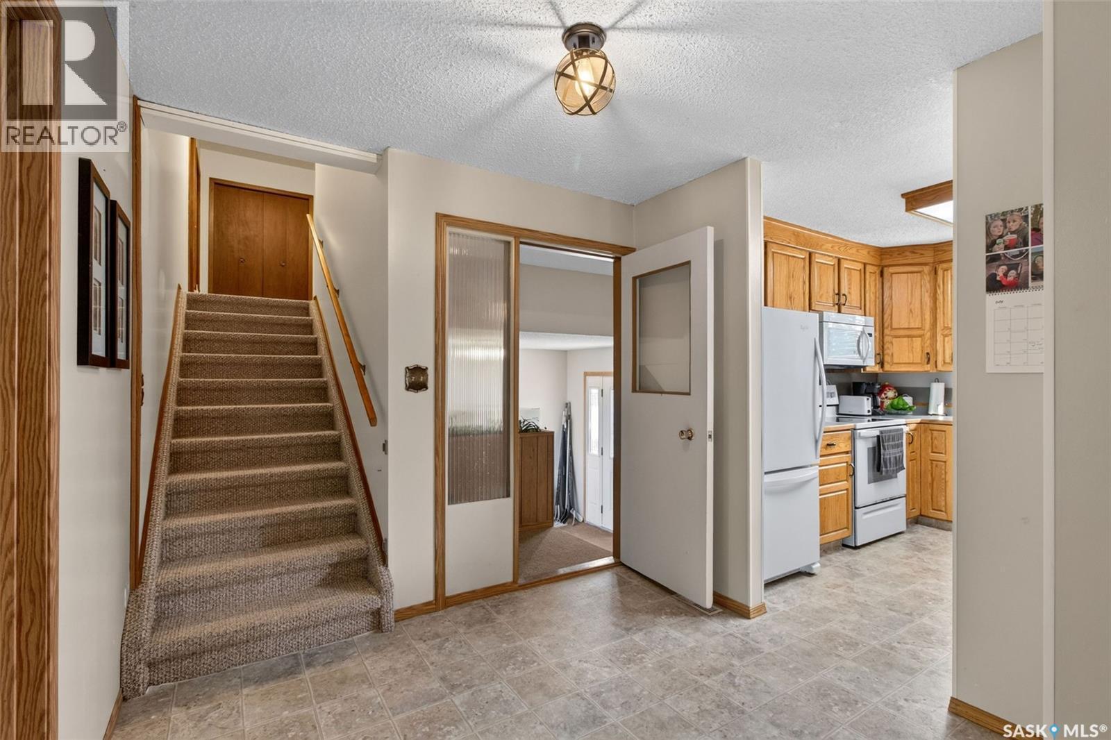 Englefeld Acreage, St. Peter Rm No. 369, SK - Indoor