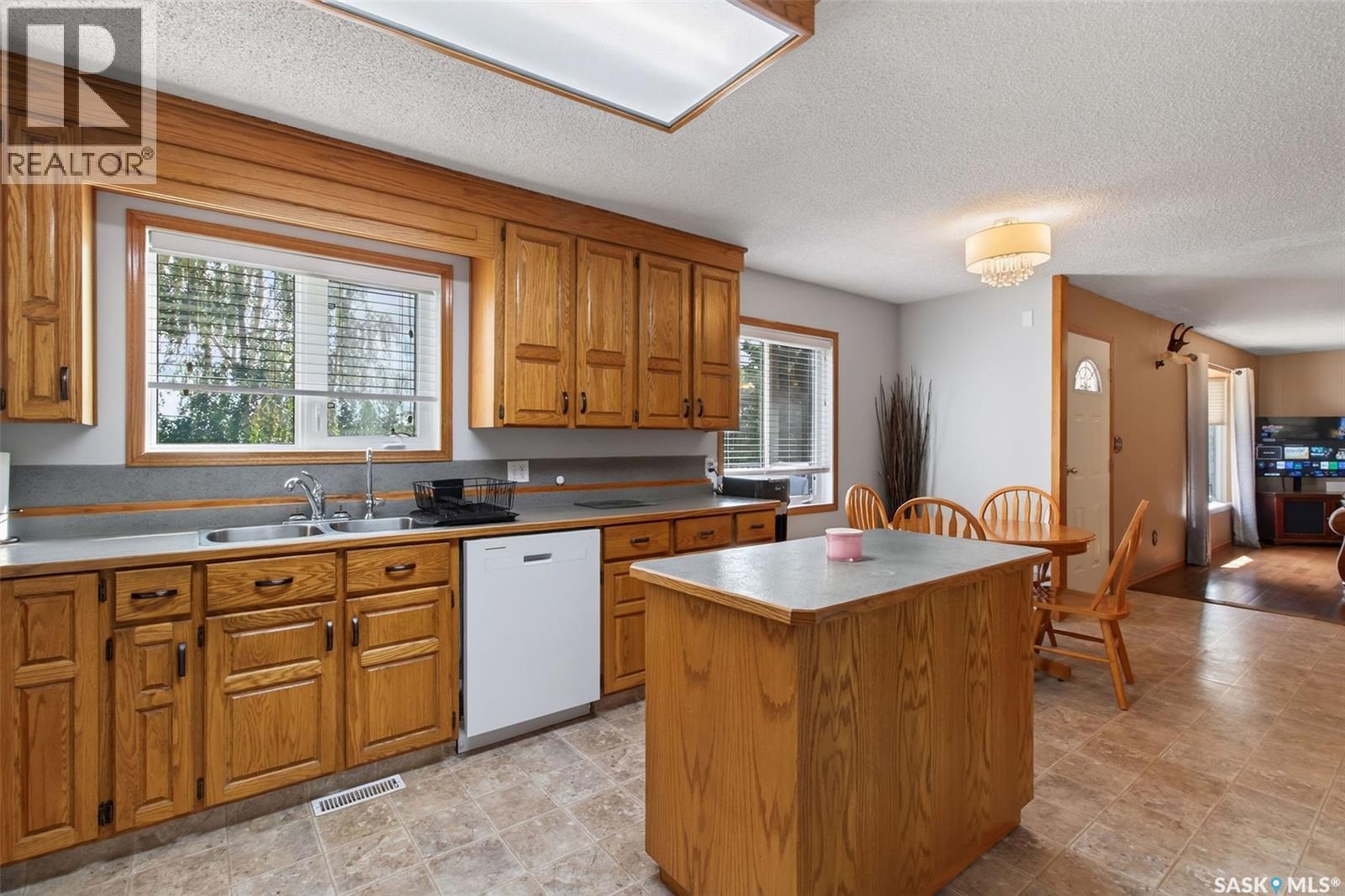 Englefeld Acreage, St. Peter Rm No. 369, SK - Indoor Photo Showing Kitchen With Double Sink
