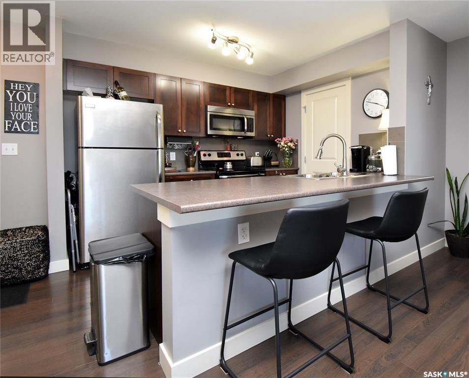 308 306 Petterson Drive, Estevan, SK - Indoor Photo Showing Kitchen