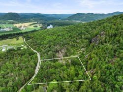 Mtée Fortier Mont-Tremblant, QC J8E 2E5