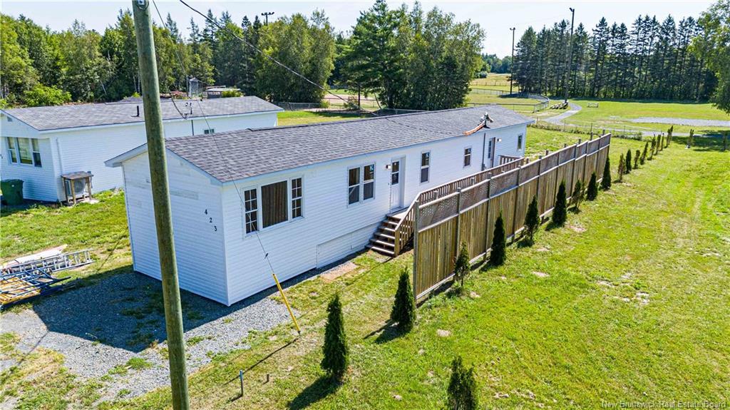 423 Route 105, Maugerville, NB