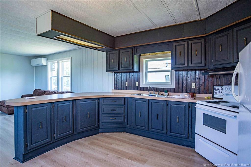 423 Route 105, Maugerville, NB