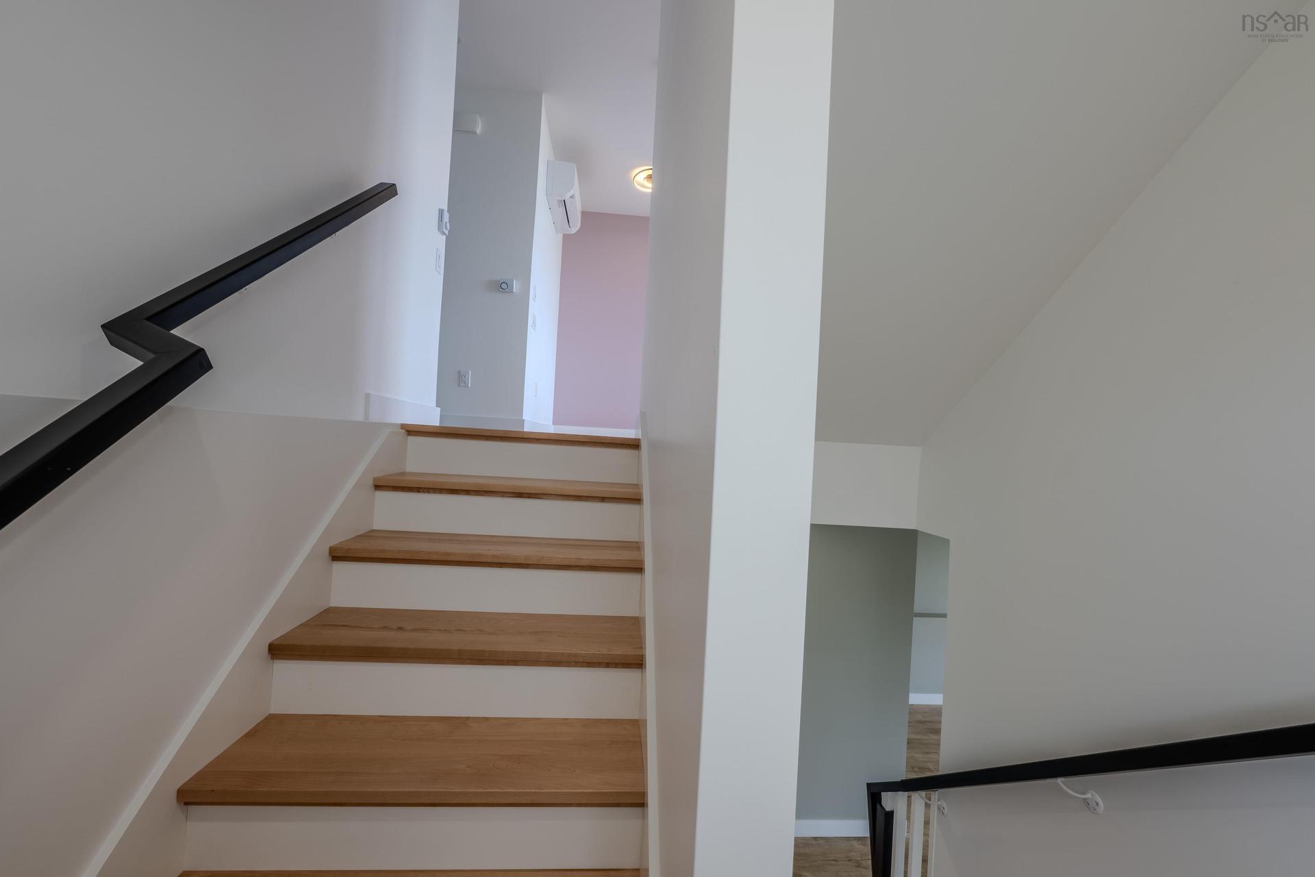 143 Brunello Boulevard, Timberlea, NS - Indoor Photo Showing Other Room