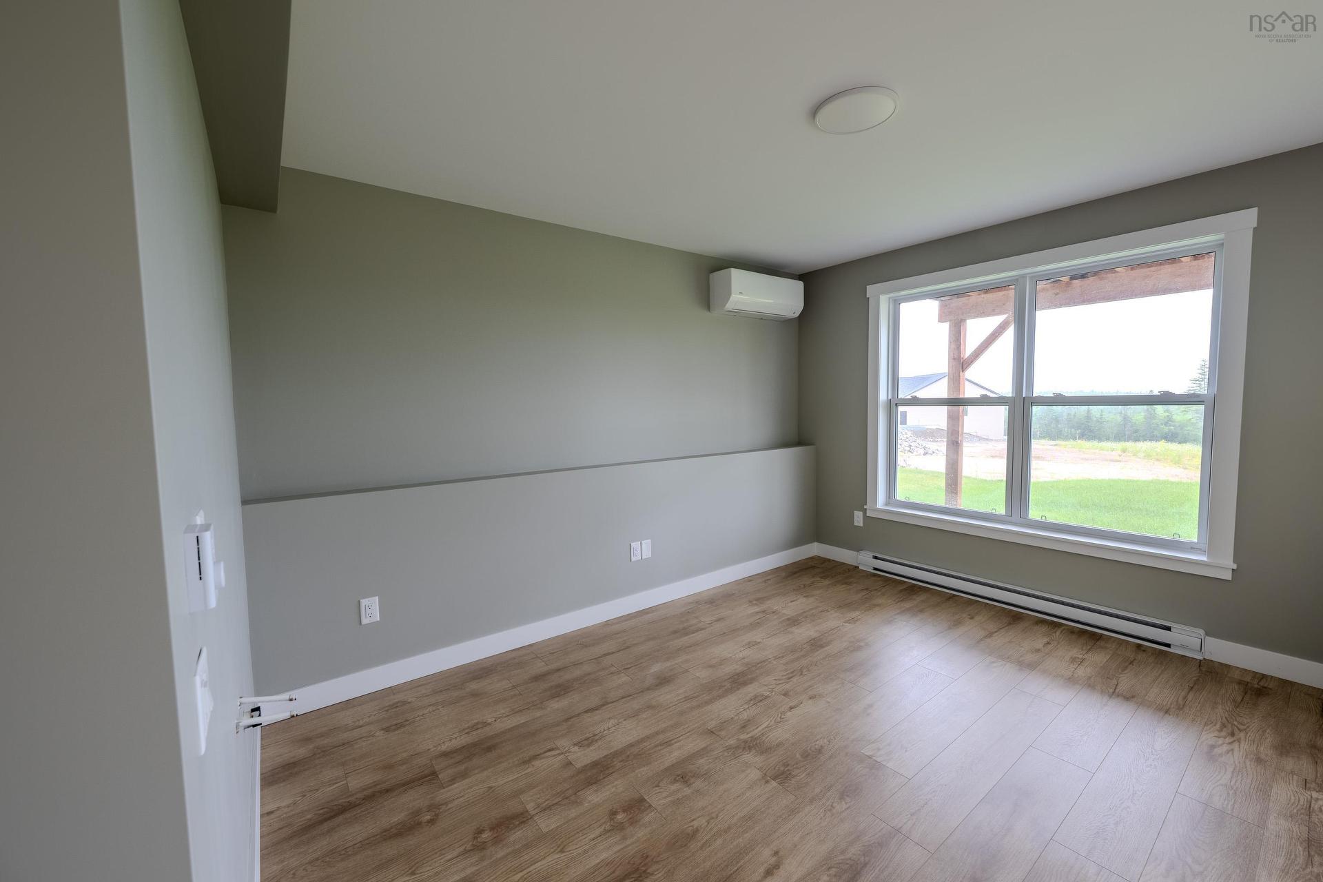 143 Brunello Boulevard, Timberlea, NS - Indoor Photo Showing Other Room