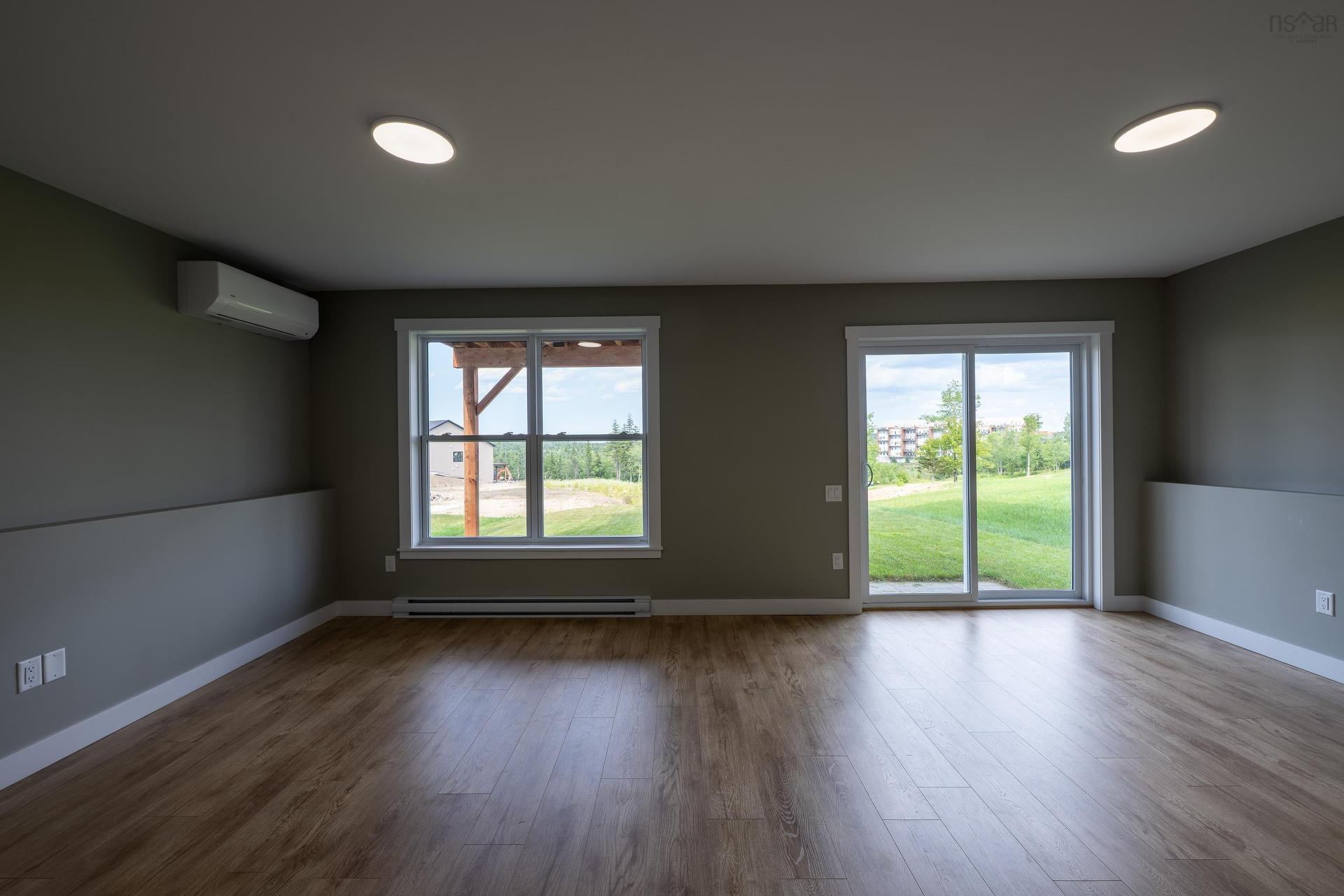 143 Brunello Boulevard, Timberlea, NS - Indoor Photo Showing Other Room