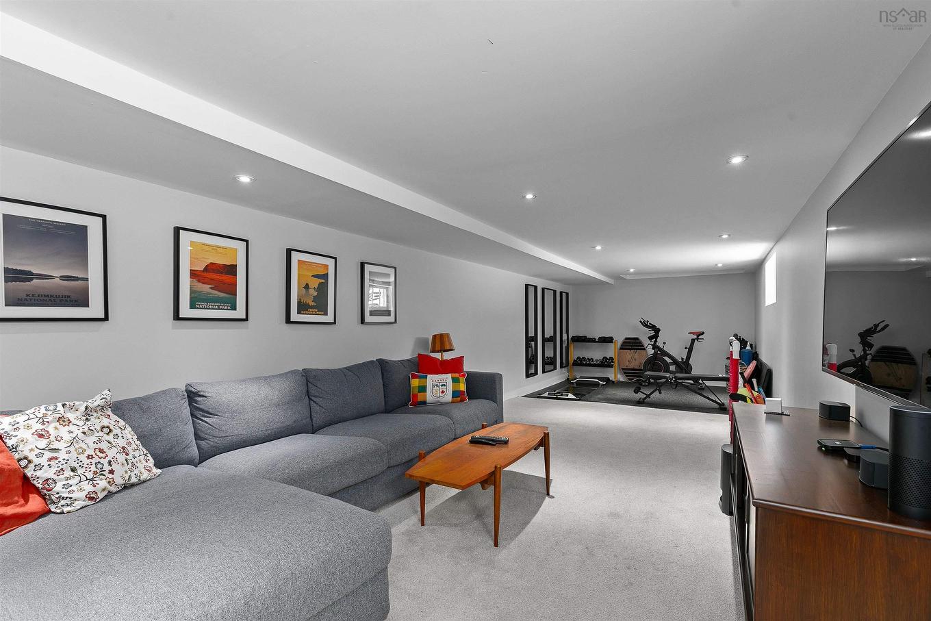 1777 Cambridge Street, Halifax, NS - Indoor Photo Showing Living Room