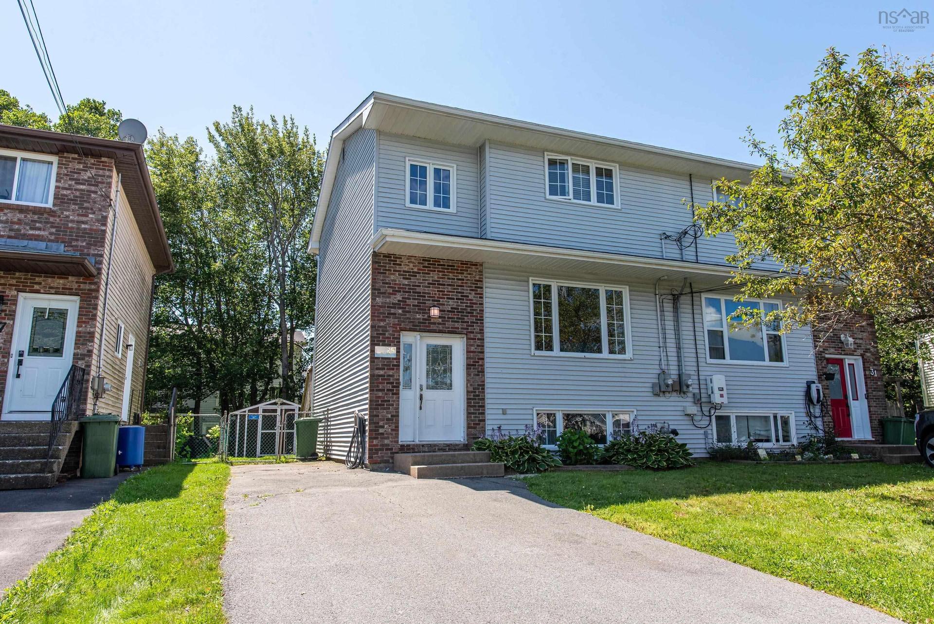 29 Colonna Place, Dartmouth, NS - Outdoor With Facade