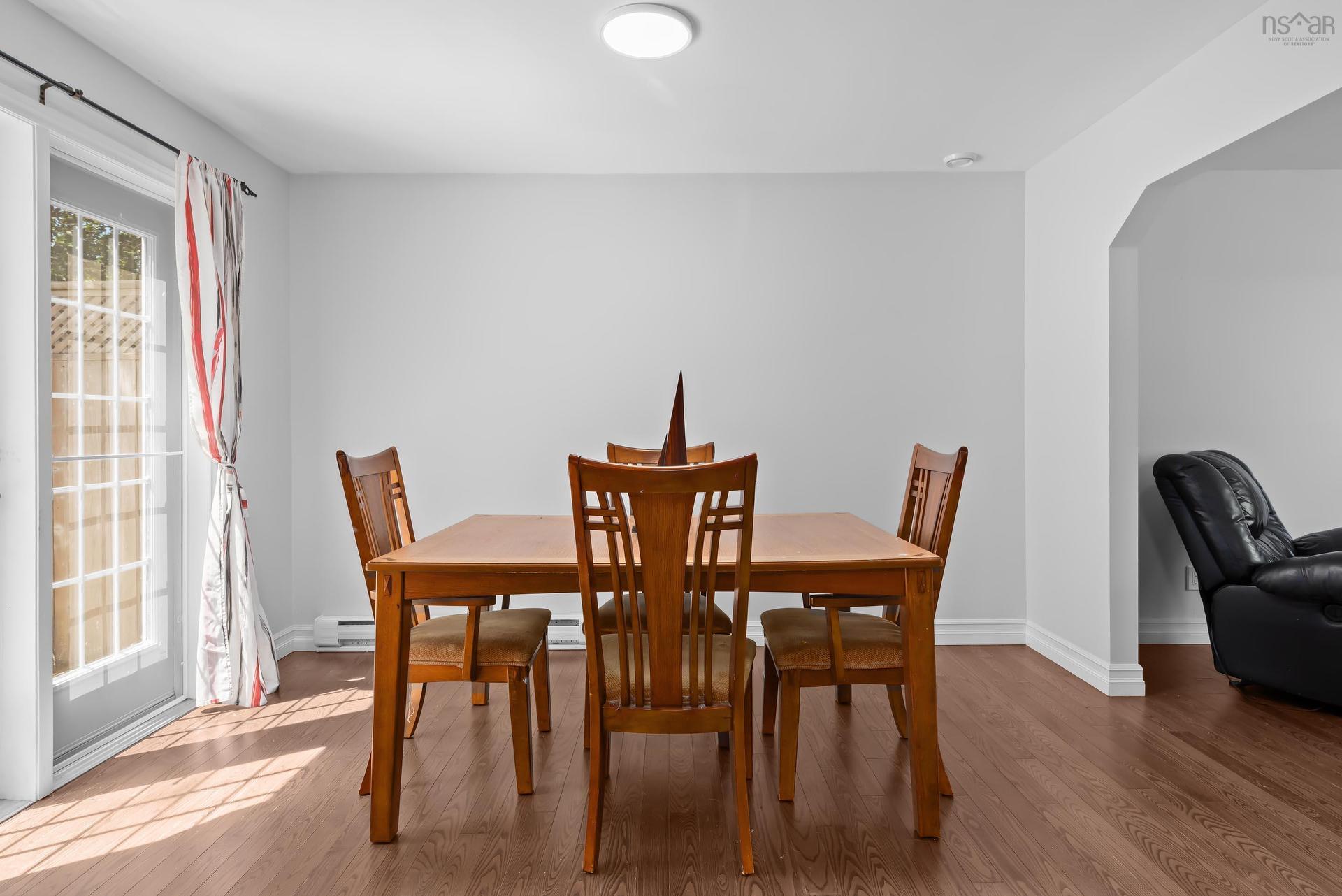 29 Colonna Place, Dartmouth, NS - Indoor Photo Showing Dining Room