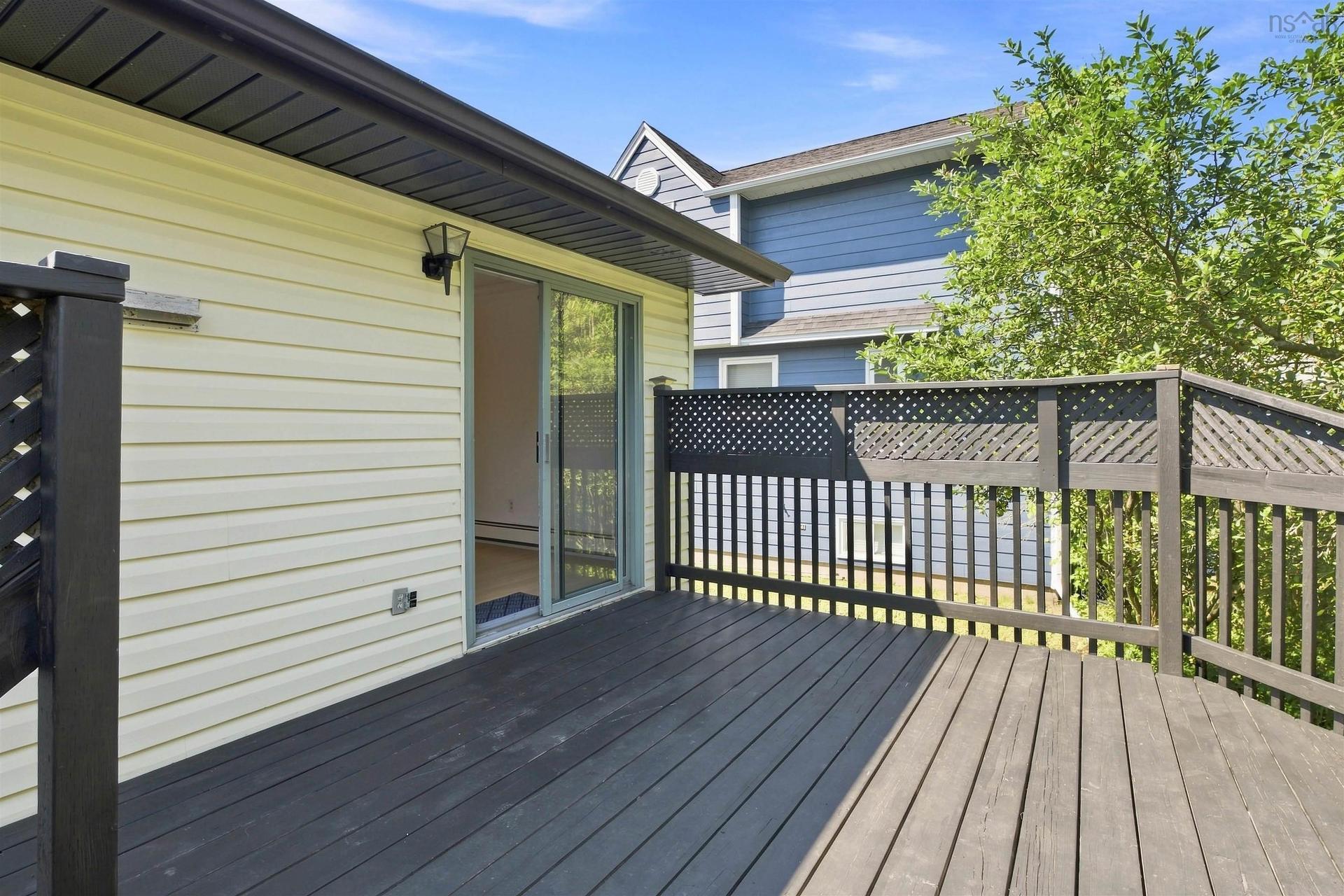 2 Applewood Lane, Dartmouth, NS - Outdoor With Deck Patio Veranda With Exterior
