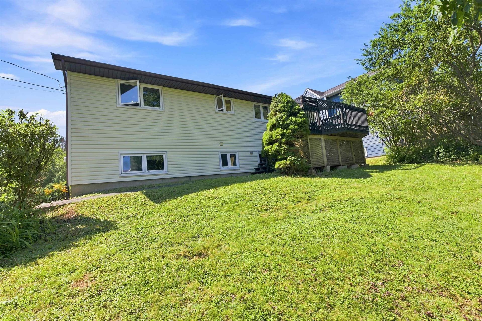 2 Applewood Lane, Dartmouth, NS - Outdoor With Exterior