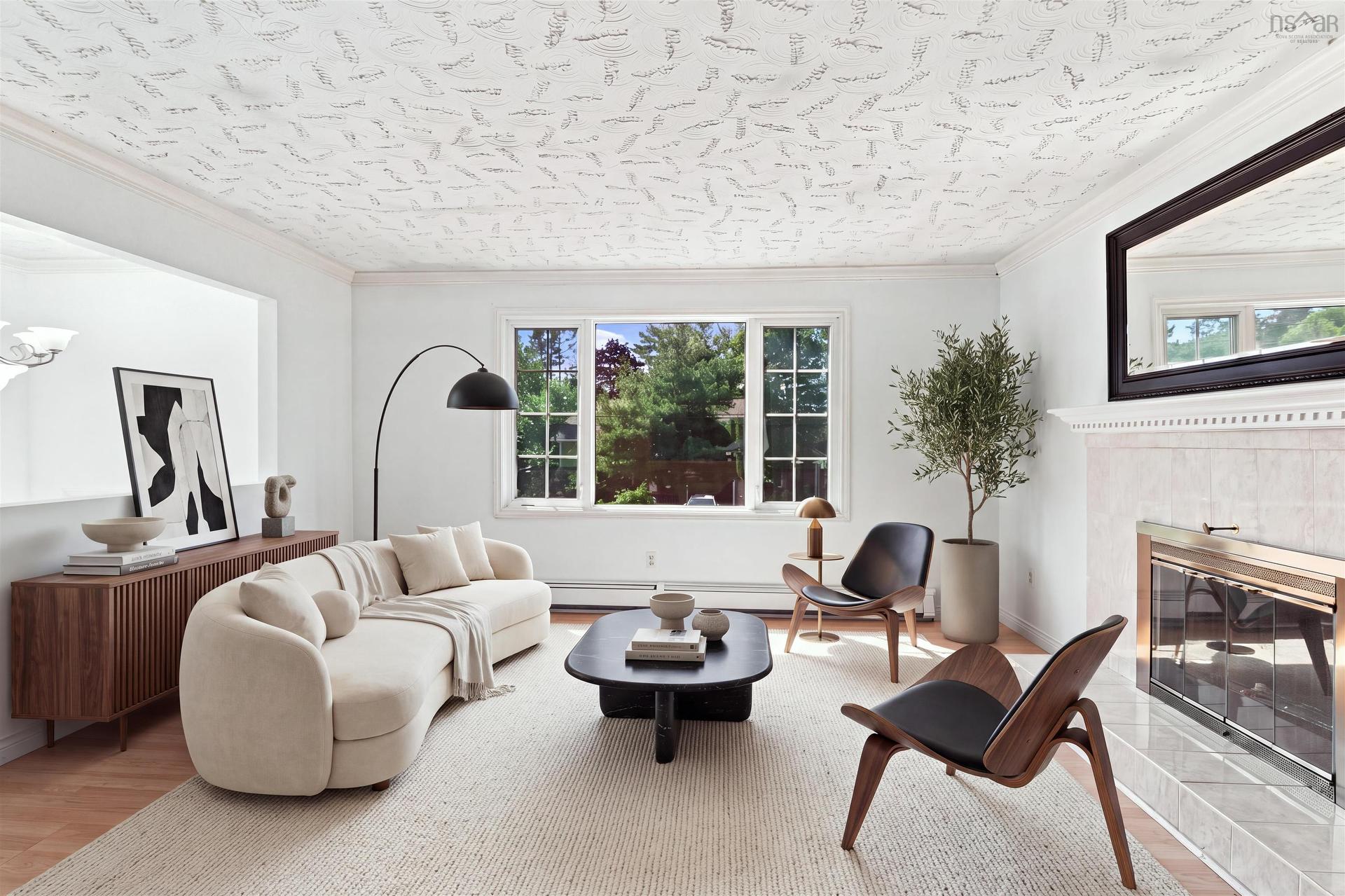 2 Applewood Lane, Dartmouth, NS - Indoor Photo Showing Living Room