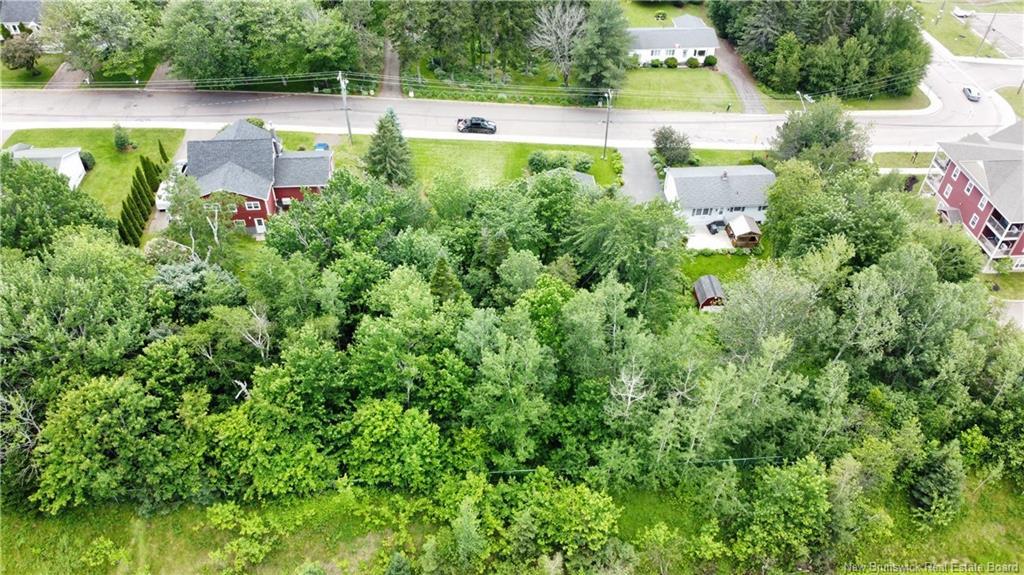 25-1 Weston, Moncton, NB - Outdoor