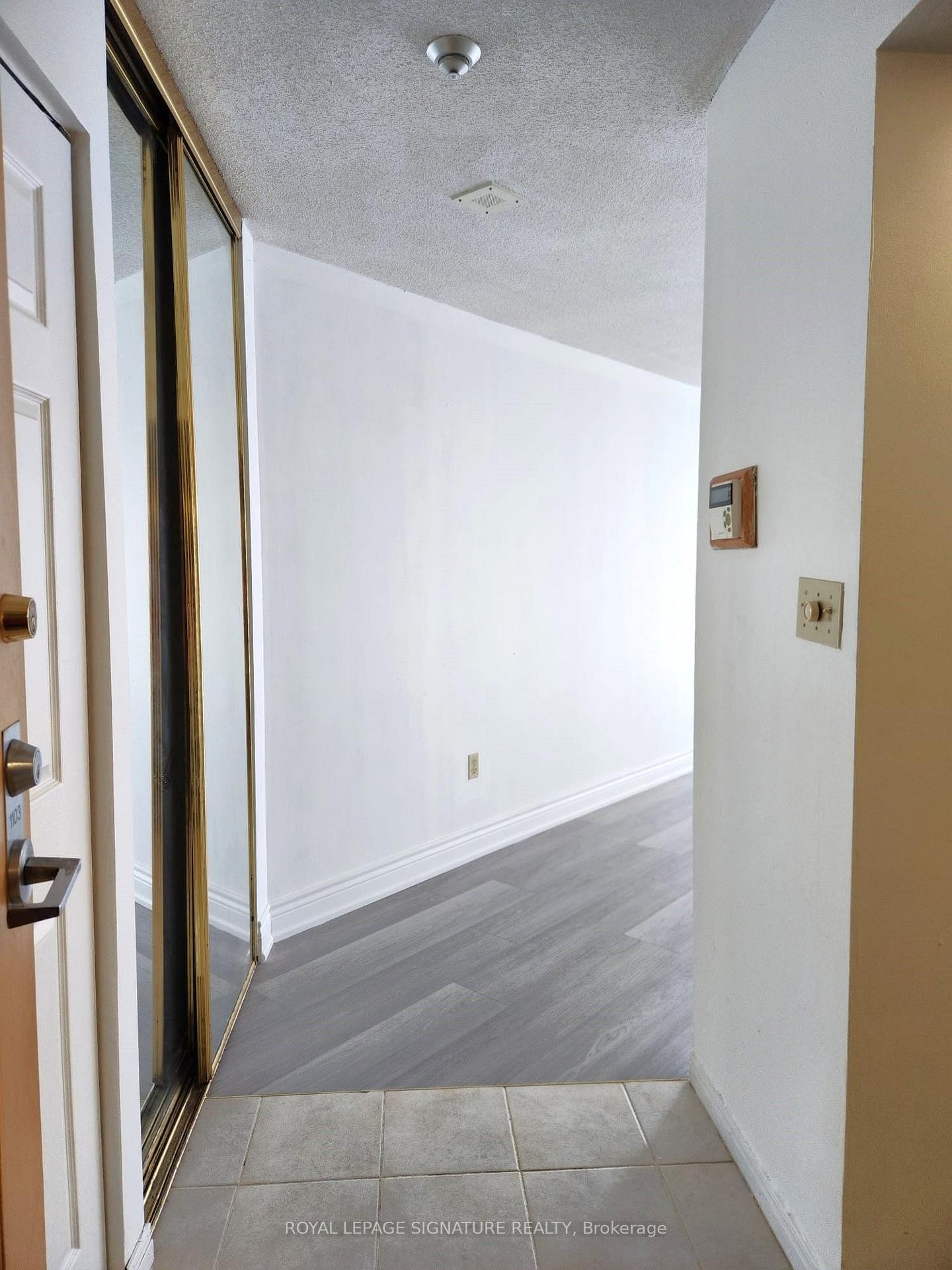 1103-5 Concorde Place, Toronto, ON - Indoor Photo Showing Other Room