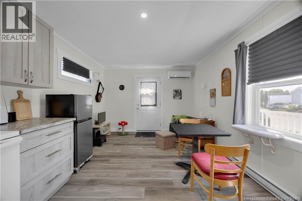 1 Kingfisher Road, Saint John, NB - Indoor Photo Showing Kitchen