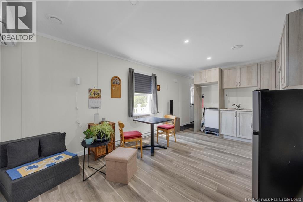 1 Kingfisher Road, Saint John, NB - Indoor