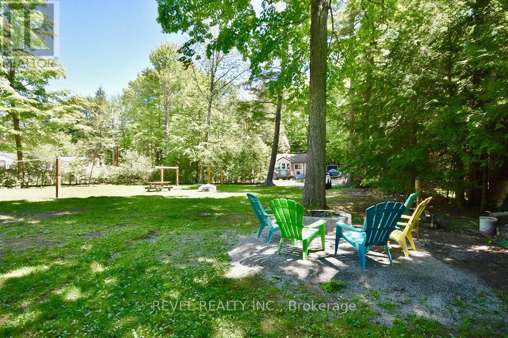 39 Domar Road, Tiny, ON - Outdoor