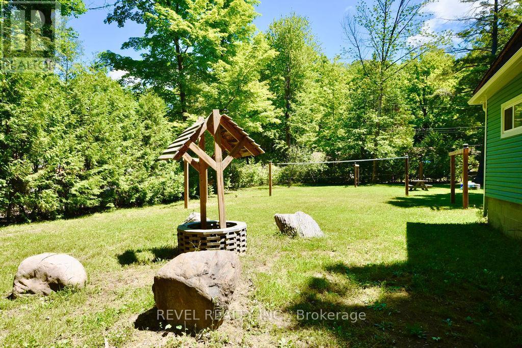 39 Domar Road, Tiny, ON - Outdoor