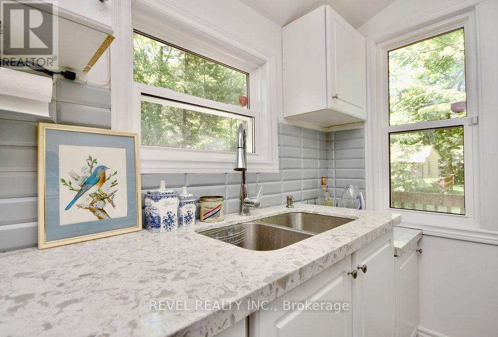 39 Domar Road, Tiny, ON - Indoor Photo Showing Kitchen With Double Sink