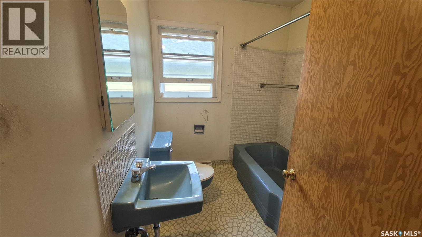 3916 Princess Drive, Regina, SK - Indoor