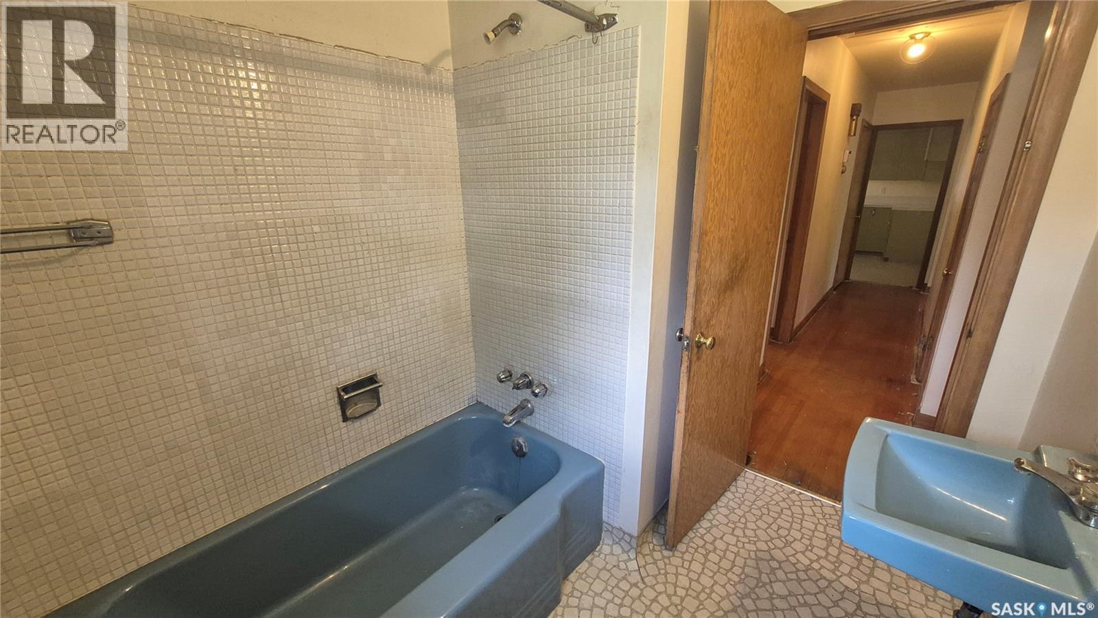 3916 Princess Drive, Regina, SK - Indoor Photo Showing Bathroom