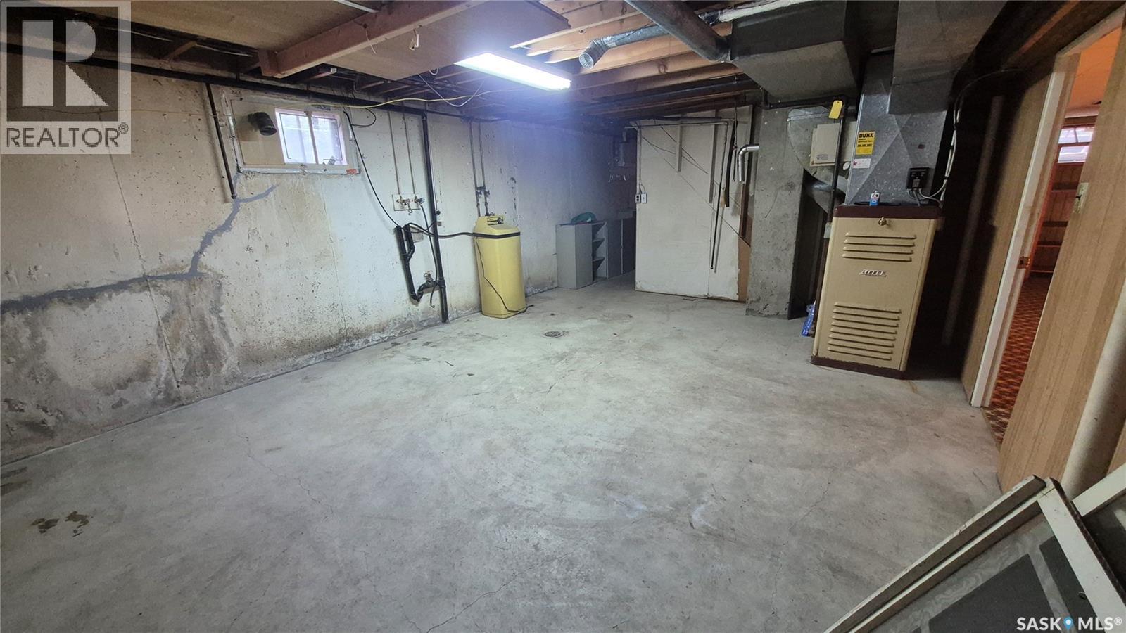 3916 Princess Drive, Regina, SK - Indoor Photo Showing Basement