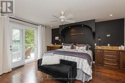 Private oasis, ensuite, sauna, intimate balcony - 