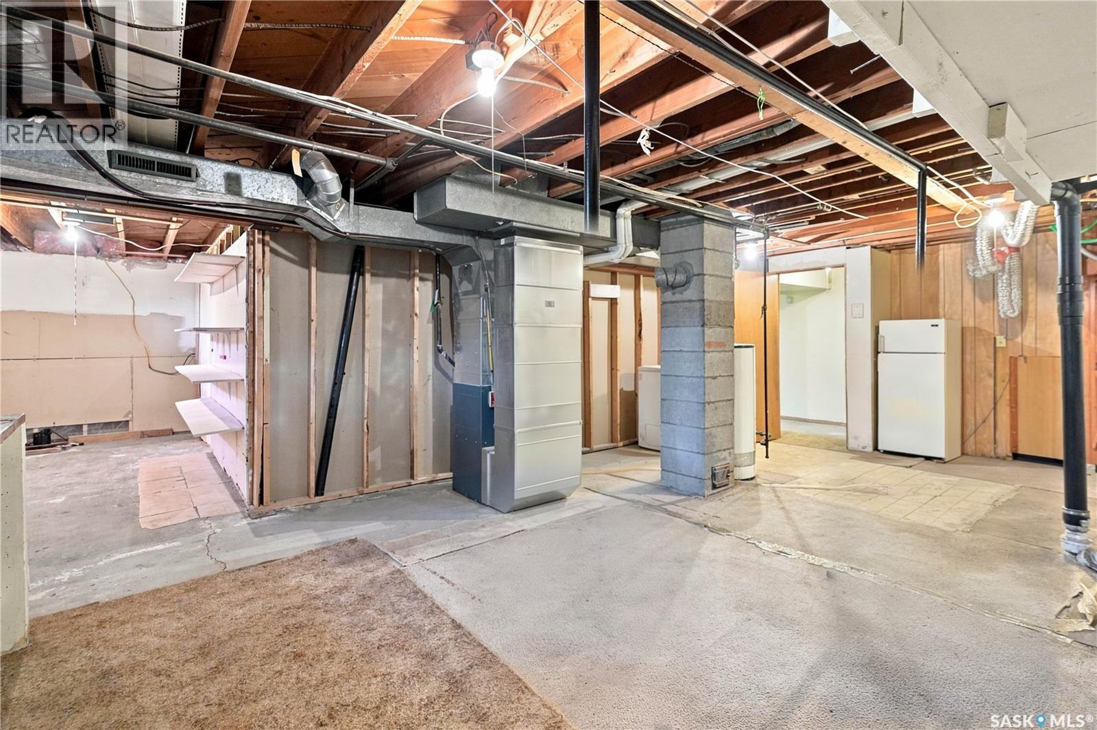4904 Mckinley Avenue, Regina, SK - Indoor Photo Showing Basement