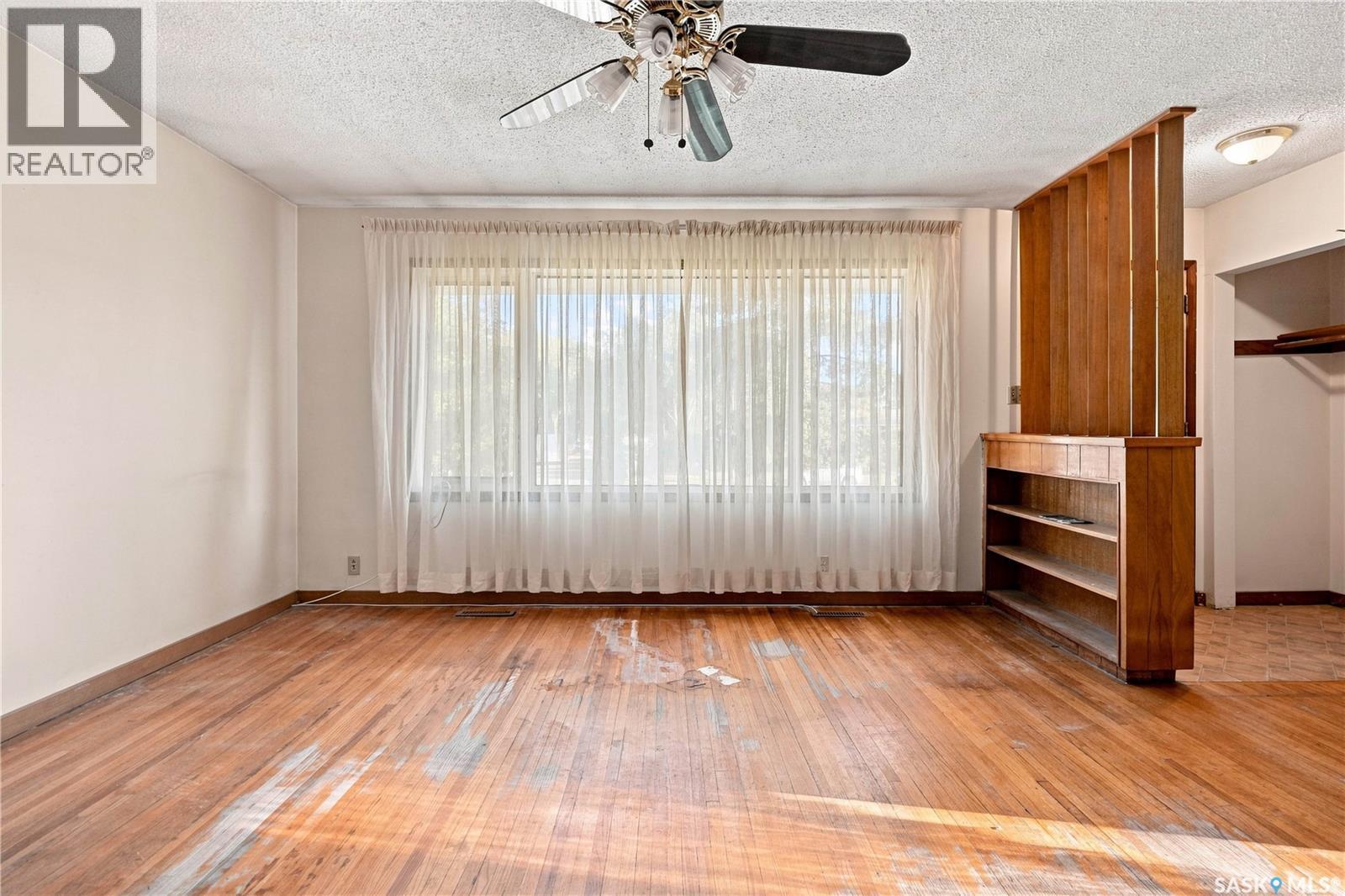 4904 Mckinley Avenue, Regina, SK - Indoor Photo Showing Other Room