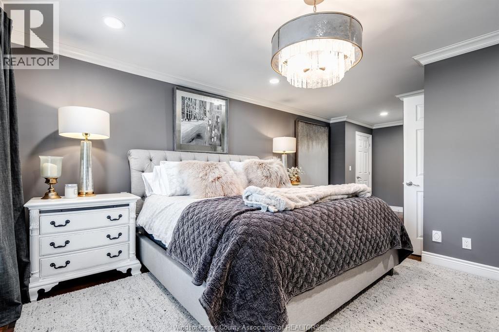 408 Pentilly, Tecumseh, ON - Indoor Photo Showing Bedroom