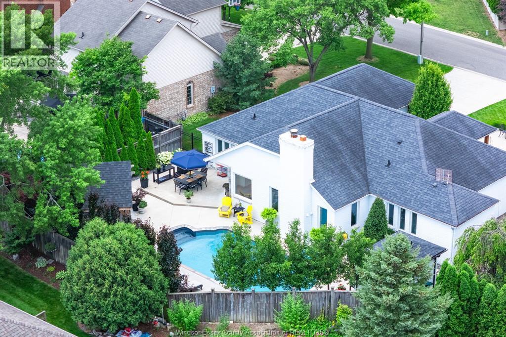 408 Pentilly, Tecumseh, ON - Outdoor