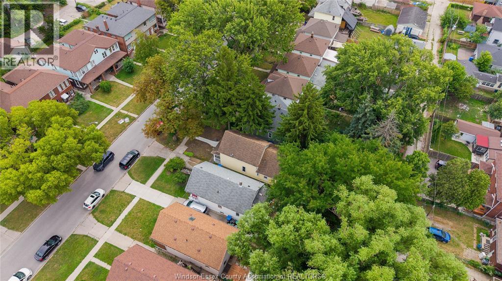 211 Cameron, Windsor, ON - Outdoor With View
