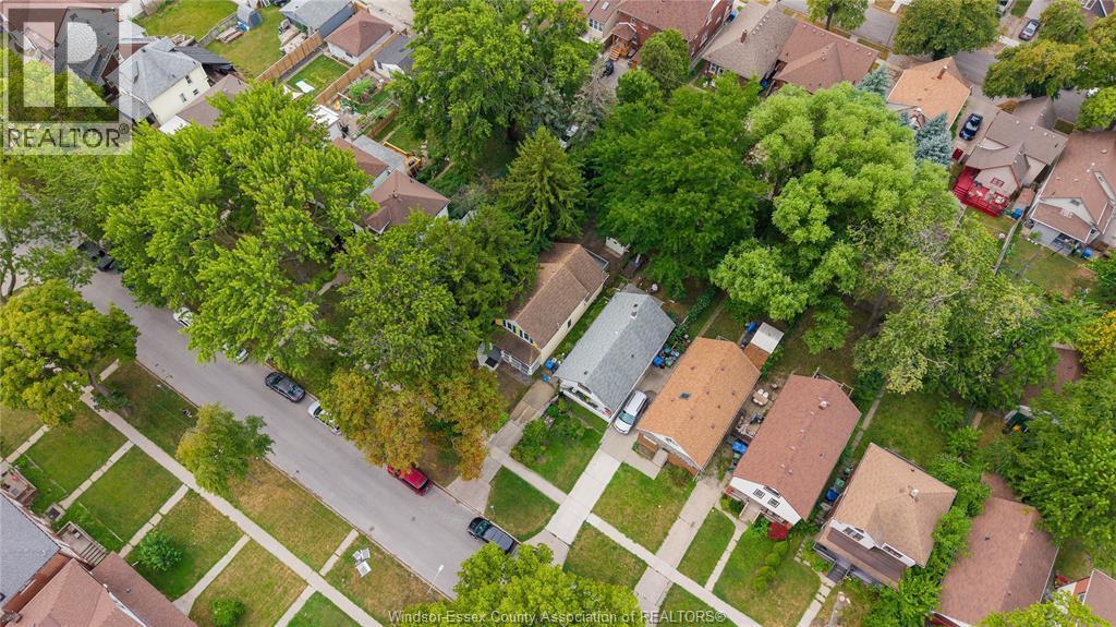 211 Cameron, Windsor, ON - With View